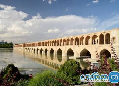 شرایط سی و سه پل اصفهان چگونه است؟